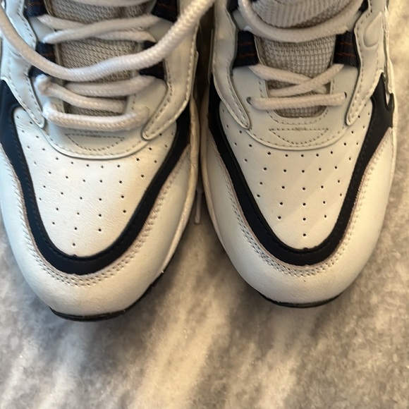 Vintage Rawlings all leather running shoes brand new with tags attached - Picture 17 of 17